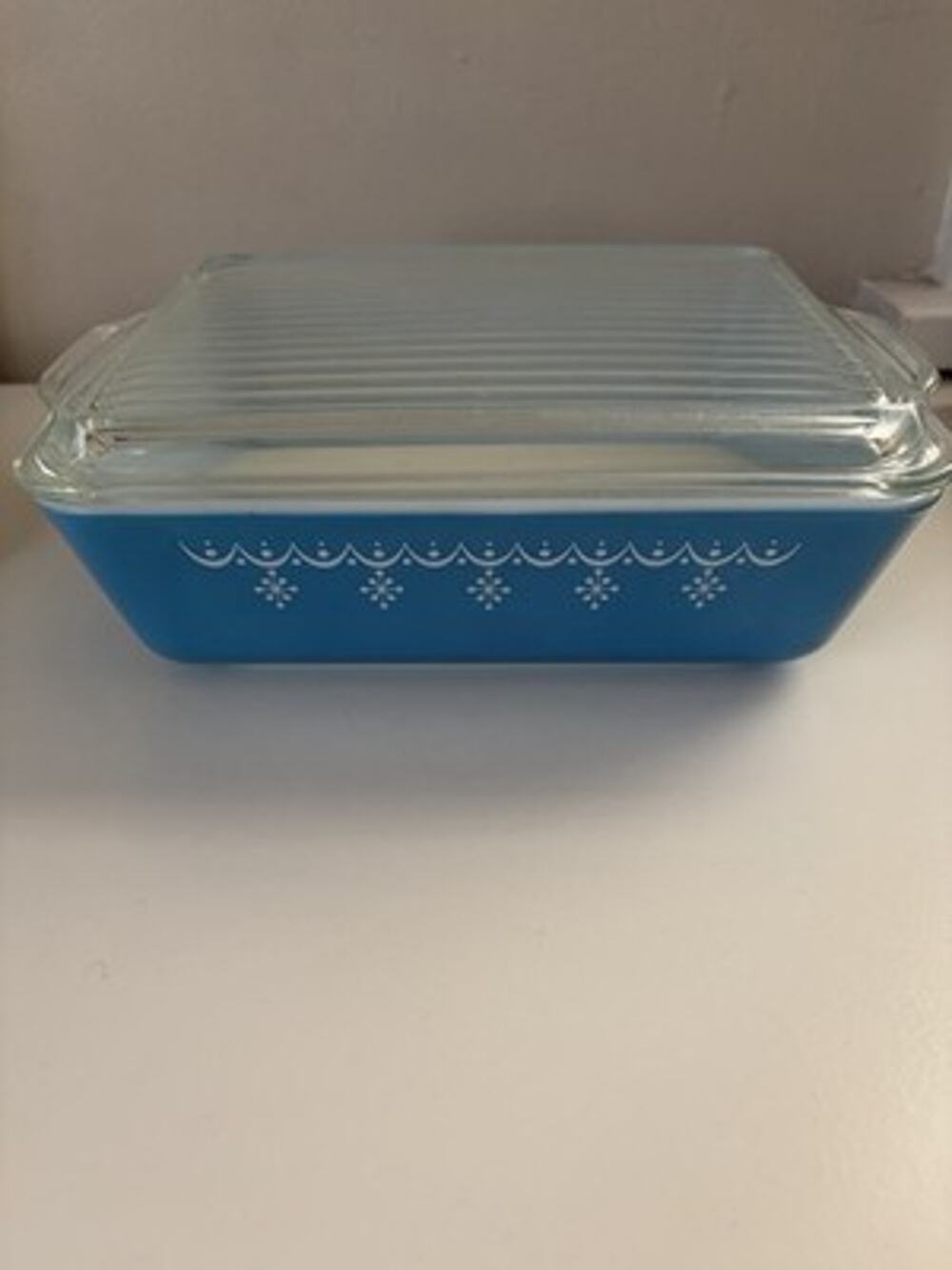 Vintage Pyrex Blue Snowflake Refrigerator Dish 503-C with Glass Lid 1 1/2 Quart